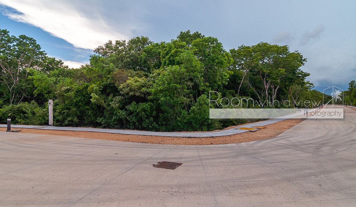 Xpu Ha Real Estate Listing | Coral Xpu-Ha Beach Lot