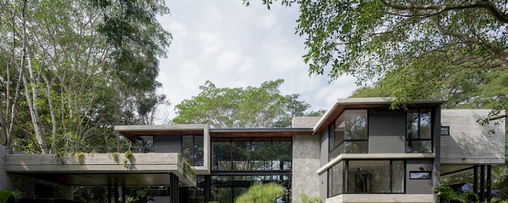 Optimizing Maintenance Costs in the Riviera Maya: A Practical Guide for Property Owners