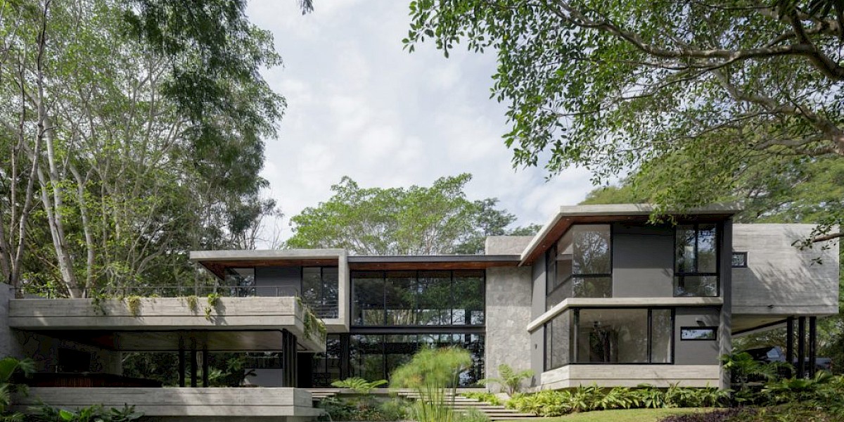 Optimizing Maintenance Costs in the Riviera Maya: A Practical Guide for Property Owners