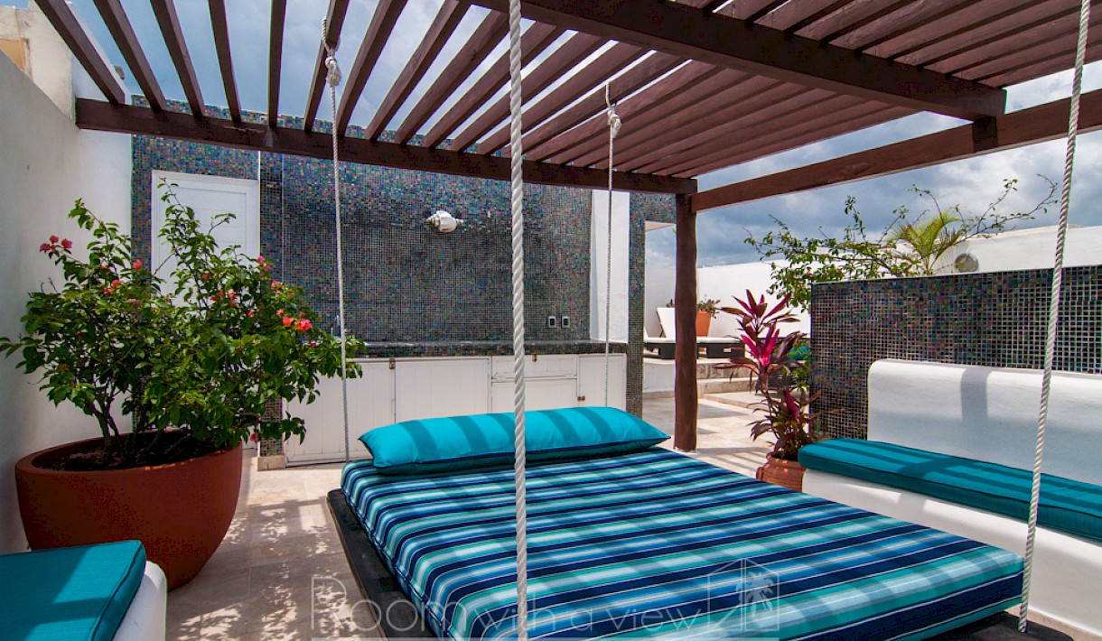 Playa Del Carmen Real Estate Listing | Mamitas Village