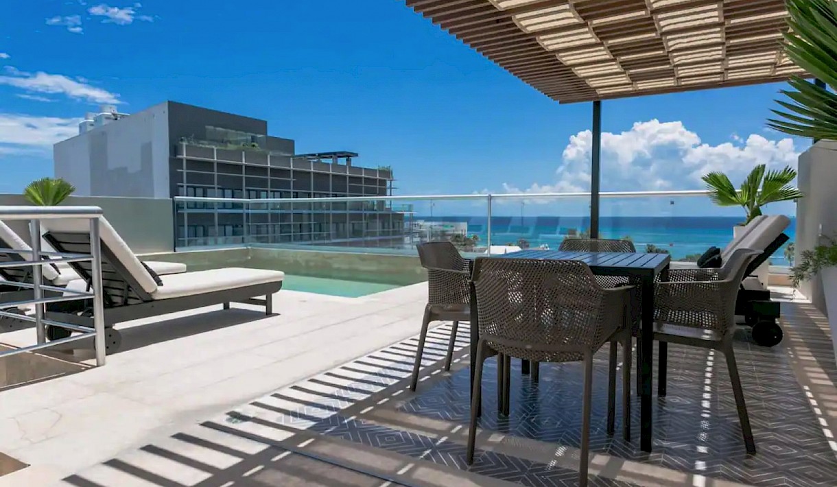 menesse playa del carmen for sale